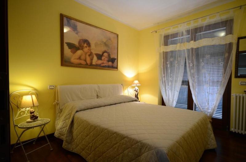 Mirbea Bed & Breakfast Cisano sul Neva Exterior photo